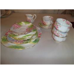 Royal Albert Blosson Time (Partial Set)