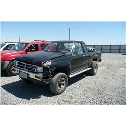 88 Toyota Pickup 2 Dr  4WD Extended Cab SB - T - DRIVE MC