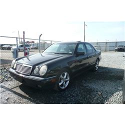 99 Mercedes-Benz E-Class 4 Dr  Sedan - SCERT - `DRIVE