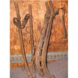 2 Sets of Hames (choice)