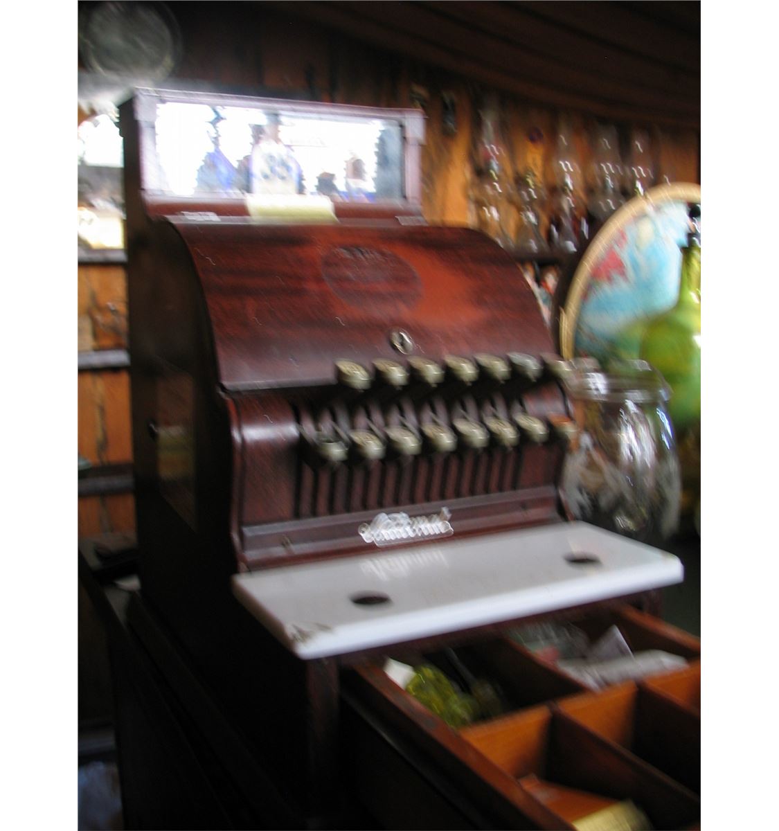 National Cash Register Co. of Canada Ltd. Cash Register (working condition)