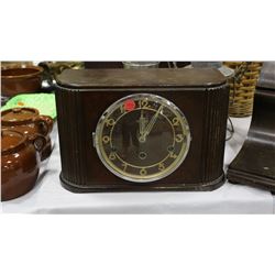Black Forest Mantle Clock (made in Germany) with key