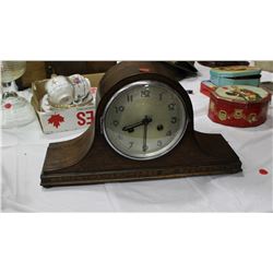 Mantle Clock