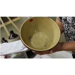 Medalta Potteries Bowls - 1 money