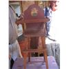 Image 1 : Doll High Chair