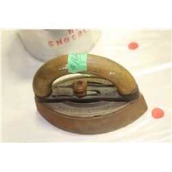 Taylor Forbes #2 Iron with Trivet & Handle