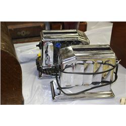 2 Pop Up Single Slice Toasters - one money
