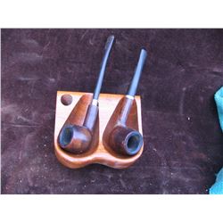 Pipe Holders with Pipes (choice)