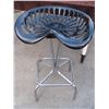 Image 1 : Cast #3 Tractor Seat Stool