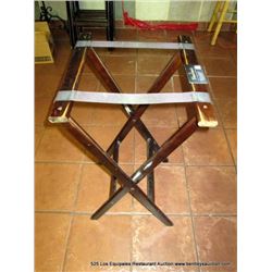 FOOD SERVING STAND