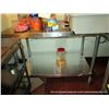 Image 1 : STAINLESS PREP TABLE