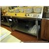 Image 1 : STAINLESS FOOD PREP TABLE