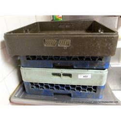 LOT: DISHWASHER TRAYS 4X MONEY