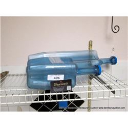 LOT: WATER BOTTLES 2X MONEY