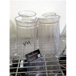 LOT: PITCHERS 4X MONEY