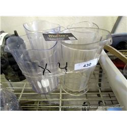 LOT: PITCHERS 4X MONEY