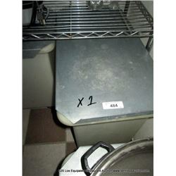 MOBILE PLASTIC BIN: FLOUR