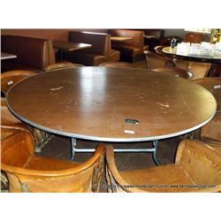 ROUND FOLDING TABLE