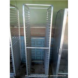 ALUMINUM TRAY RACK