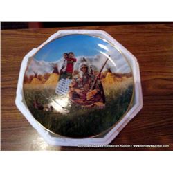 FAMILY OF THE PLAINS FINE PORCELAIN PLATE LA4571