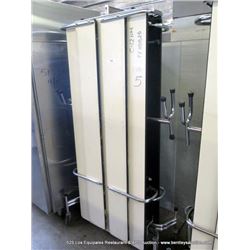 FOLDING CAFETERIA TABLE (print sequence:) FY1101026