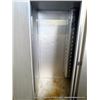 Image 7 : HOBART QF3 COMMERCIAL REFRIGERATOR/FREEZER (print sequence:) 513382