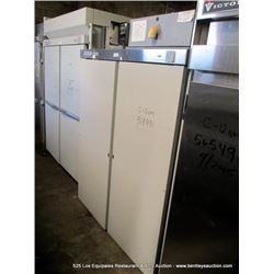HOBART HF2 COMMERCIAL REFRIGERATOR/FREEZER (print sequence:) 513931