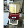 Image 1 : ROBOT COUPE R2 COMMERCIAL FOOD PROCESSOR
