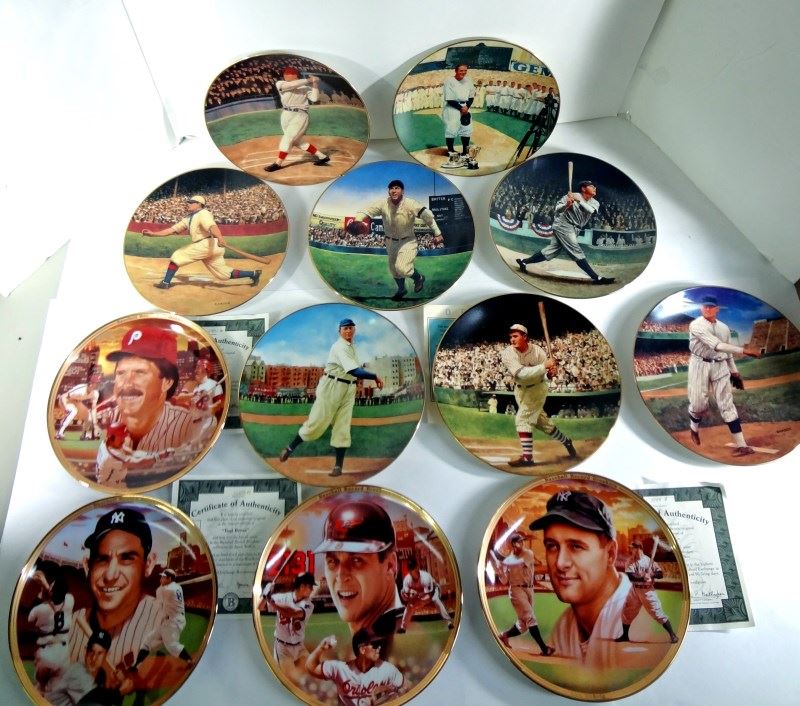 12 BRADFORD EXCHANGE BASEBALL COMMEMORATIVE PLATES ALL BEAUTIFUL