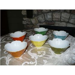 Tulip Design Bowls (6)