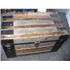 Image 2 : Wooden Trunk large