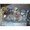 Image 5 : 1955 - 265 Chev Motor w/ Stand (motor turns over)