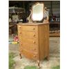 Image 1 : 5 Drawer Dresser / Mirror