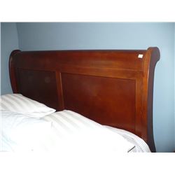 Sleigh Bed Queen Size