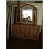 Image 1 : Dresser w/  Batwing Mirror