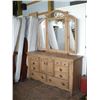 Image 3 : Dresser w/  Batwing Mirror