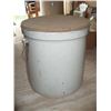 Image 2 : Imperial Medalta Crock 12 gallon