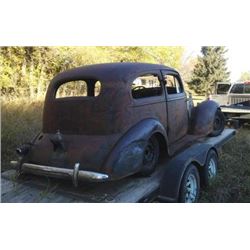 1935 Chevrolet Master deluxe 2 dr. Sedan w/ Suicide Doors