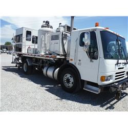 2007 AMERICAN LAFRANCE CONDOR PAINT STRIPER, S/N 5SXAANDC07RY74639, 7.2L Cat, A/T, AC, Centerline Pa