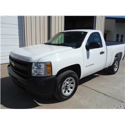 2013 CHEVROLET SILVERADO PICKUP, S/N 1GCNCPEA2DZ250915, V8 Gas, A/T, AC, Bed Cover, Odometer Reading