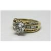 Image 1 : 14 kt Diamond Ring