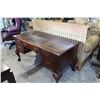 Image 1 : MAHOGANY DOUBLE PEDESTAL LEATHER TOP DESK