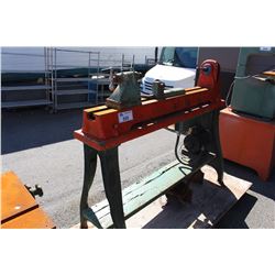 INDUSTRIAL WOOD LATHE