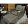 Image 1 : BEIGE LEATHER ARM CHAIR WITH MATCHING OTTOMAN