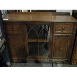 OAK GLASS FRONT SIDEBOARD BUFFET