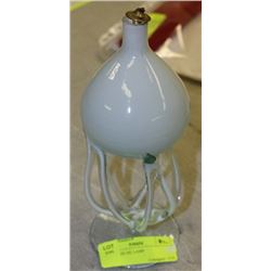 ART GLASS OIL LAMP