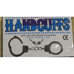 HANDCUFFS W/ 2 DELUXE KEYS & RING