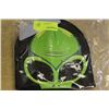 Image 1 : 2 GLOW IN THE DARK HALLOWEEN TOQUES