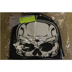 2 GLOW IN THE DARK HALLOWEEN TOQUES