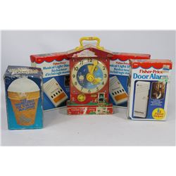 BOX OF VINTAGE FISHER PRICE ITEMS